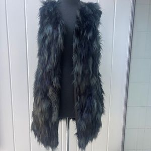 URBANCODE London Faux Fur Vest SZ S